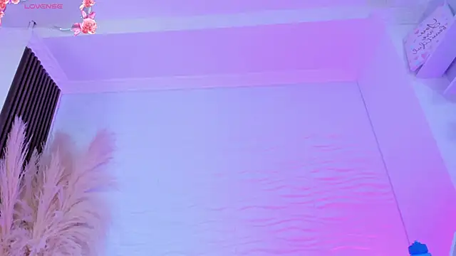 AudreyHayworth online show from December 20, 12:12 pm