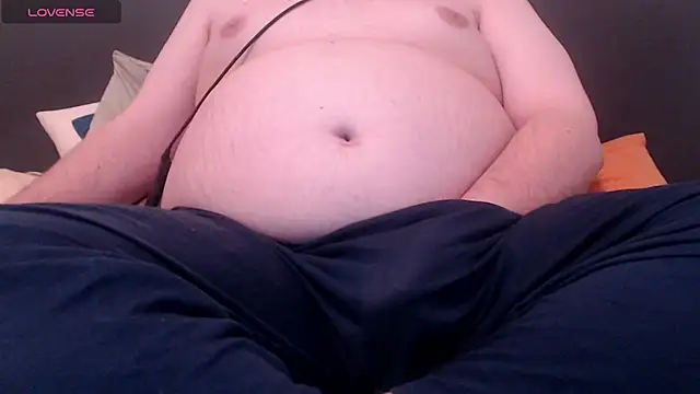 Snapshot of thebavarianone1 chatting on January 3, 5:53 pm thebavarianone1 online show from January 3, 5:53 pm