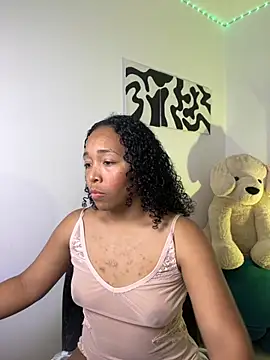 Snapshot of SHAILABROWN chatting on December 2, 3:34 am SHAILABROWN online show from December 2, 3:34 am