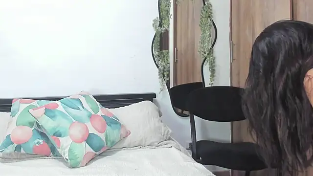 MailynAndNick online show from April 13, 7:41 pm