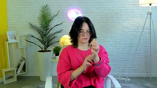 Snapshot of ClarindaKopischke chatting on November 9, 8:23 am ClarindaKopischke online show from November 9, 8:23 am