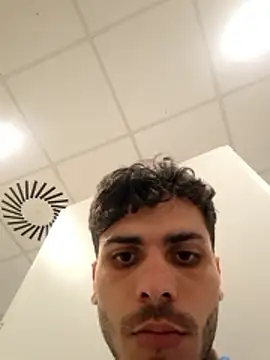 ZAminn6789 online show from January 16, 10:41 am