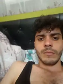 ZAminn6789 online show from April 25, 1:14 pm