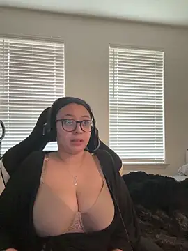 minha baby online show from April 15, 12:06 am