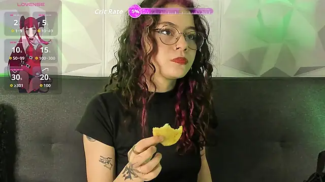 Snapshot of ravensinferno chatting on November 5, 7:58 pm ravensinferno online show from November 5, 7:58 pm