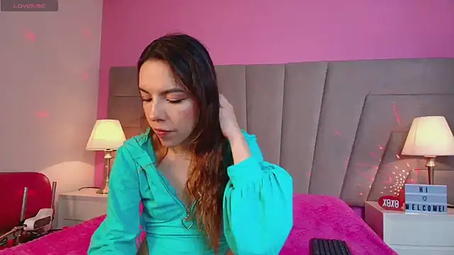 kittyblooms online show from March 18, 1:03 pm