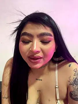 Snapshot of babykw chatting on November 10, 11:37 pm babykw online show from November 10, 11:37 pm