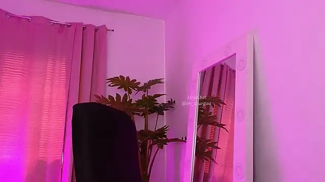 BabyLauritaa online show from April 16, 6:52 pm