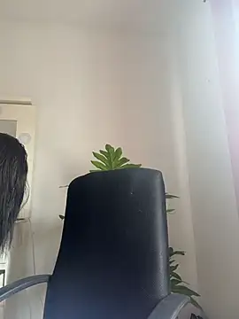 Snapshot of BabyLauritaa chatting on July 4, 7:31 pm BabyLauritaa online show from July 4, 7:31 pm