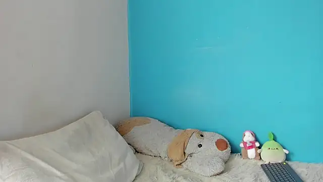 -EMILY SWAN- online show from March 10, 6:46 pm