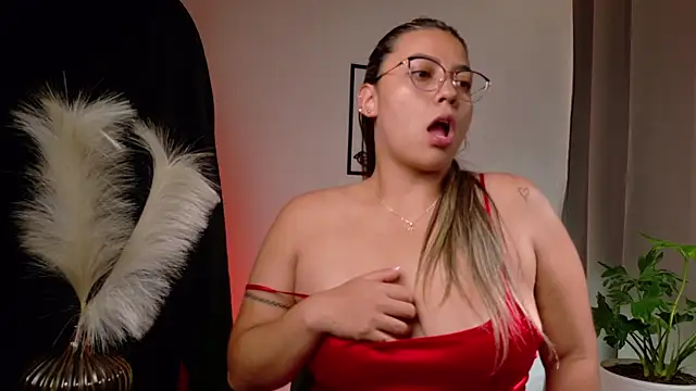 Zara Nova online show from April 23, 5:37 pm