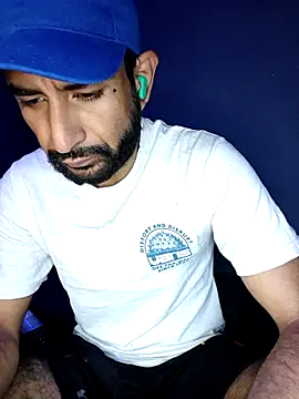 Snapshot of Barbanegra91mx chatting on February 7, 4:27 am Barbanegra91mx online show from February 7, 4:27 am