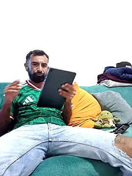 Snapshot of Barbanegra91mx chatting on June 16, 12:35 am Barbanegra91mx online show from June 16, 12:35 am