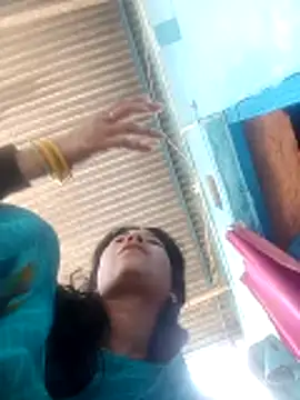 Snapshot of Sangita_g chatting on March 22, 5:33 am Sangita g online show from March 22, 5:33 am