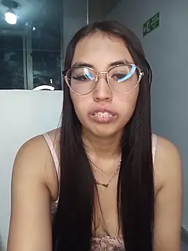 Valk submissive online show from April 11, 5:45 am