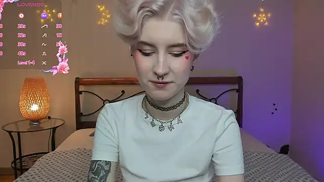 Angel Julles online show from November 29, 8:17 am