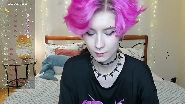 Angel Julles online show from February 12, 4:02 pm