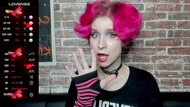 Angel Julles online show from May 8, 4:34 pm