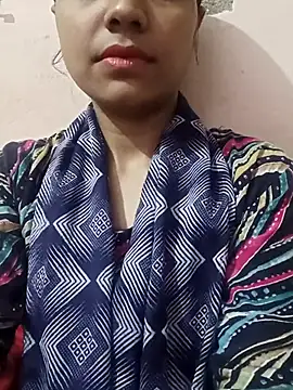 Snapshot of HOT_SANVI_25 chatting on October 30, 3:13 pm HOT SANVI 25 online show from October 30, 3:13 pm