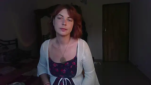 Alice honey  online show from December 18, 11:16 am