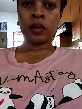 NewBeginnings8 online show from February 9, 9:13 am