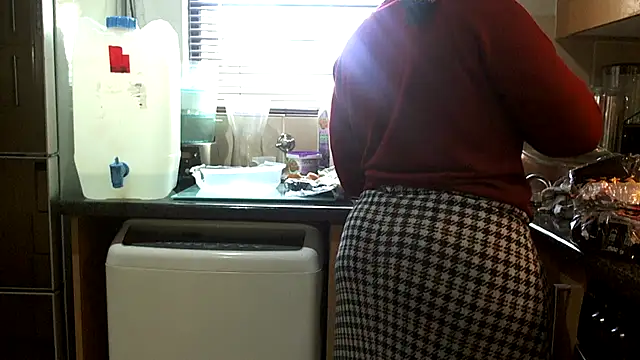 NewBeginnings8 online show from March 9, 6:50 am