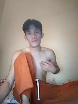 Hot-babyyboy30 online show from February 22, 2:34 am