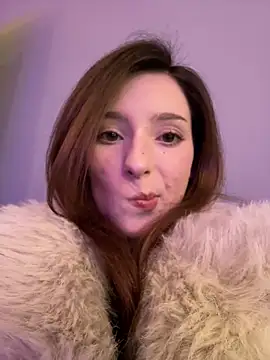 LilluKatten online show from March 6, 3:30 pm