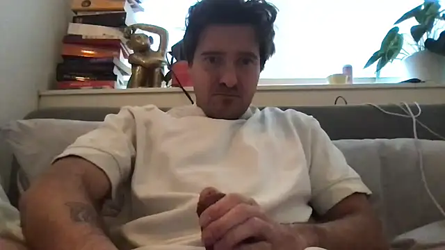 dutchpieter95 online show from March 7, 8:55 am