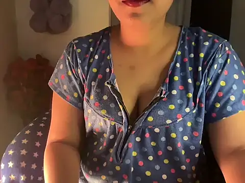 Snapshot of Shilpa_7 chatting on December 21, 7:10 pm Shilpa 7 online show from December 21, 7:10 pm