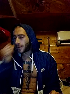 Snapshot of Alicantino69 chatting on November 18, 6:07 am Alicantino69 online show from November 18, 6:07 am