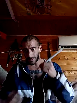 Snapshot of Alicantino69 chatting on November 19, 3:12 pm Alicantino69 online show from November 19, 3:12 pm