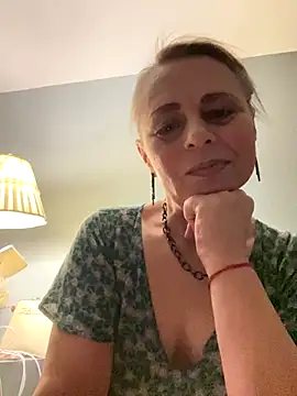 Snapshot of ToriLove777 chatting on November 11, 12:21 am ToriLove777 online show from November 11, 12:21 am