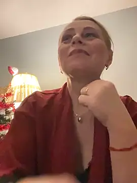 Snapshot of ToriLove777 chatting on December 15, 4:28 am ToriLove777 online show from December 15, 4:28 am