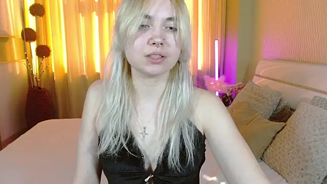 RiskIrina online show from October 31, 9:21 am