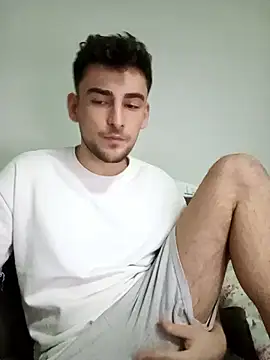 Snapshot of yasinesra757_ chatting on January 12, 3:50 pm yasinesra757 online show from January 12, 3:50 pm