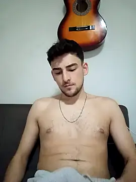 Snapshot of yasinesra757_ chatting on January 14, 3:23 am yasinesra757 online show from January 14, 3:23 am