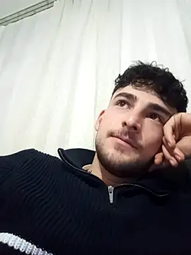 Snapshot of yasinesra757_ chatting on February 26, 8:30 pm yasinesra757 online show from February 26, 8:30 pm