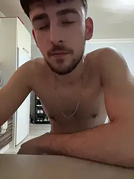 Snapshot of yasinesra757_ chatting on March 4, 10:16 pm yasinesra757 online show from March 4, 10:16 pm