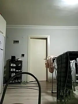 Snapshot of yasinesra757_ chatting on March 11, 6:47 pm yasinesra757 online show from March 11, 6:47 pm