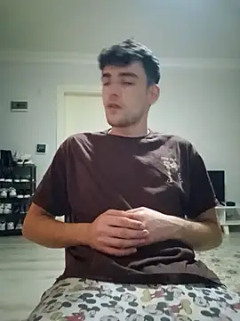 Snapshot of yasinesra757_ chatting on April 3, 6:17 pm yasinesra757 online show from April 3, 6:17 pm