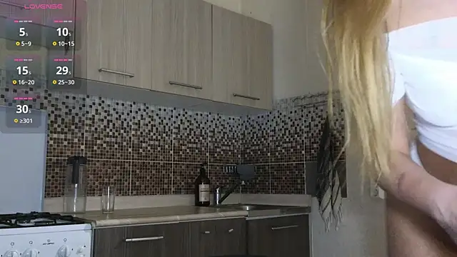 Snapshot of Gentle_Sasha chatting on November 15, 9:11 pm Gentle Sasha online show from November 15, 9:11 pm