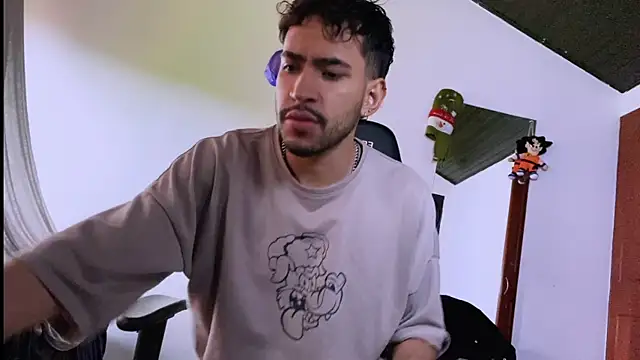 3v1l online show from December 19, 7:10 pm