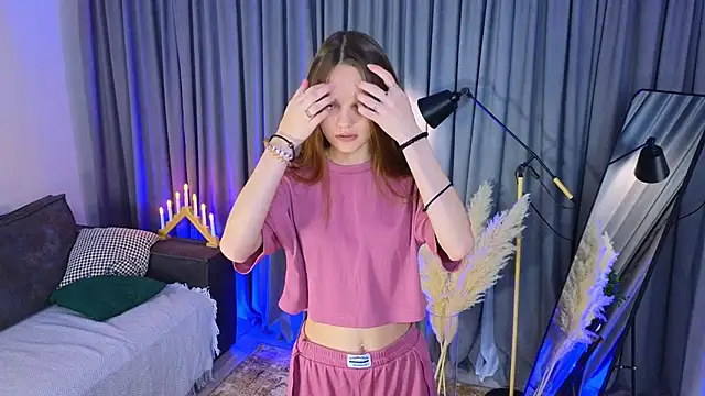 KarlaMagnett online show from November 19, 3:12 pm