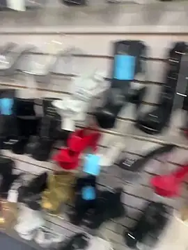 MadameMuse online show from April 19, 3:11 pm