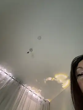 HotLdyllic online show from April 24, 3:03 pm