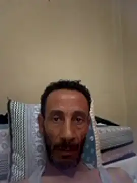 Snapshot of walide100000 chatting on May 8, 8:03 pm walide100000 online show from May 8, 8:03 pm