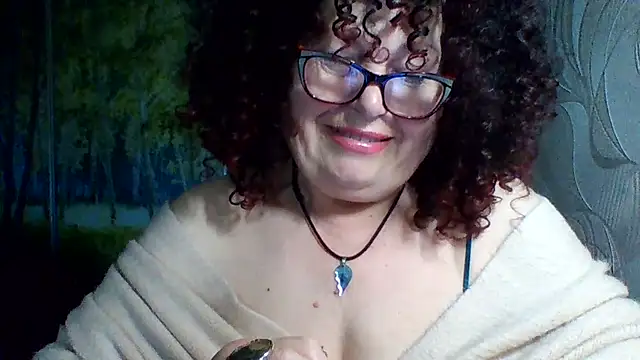 Snapshot of Milaniya606 chatting on May 8, 7:25 am Milaniya606 online show from May 8, 7:25 am