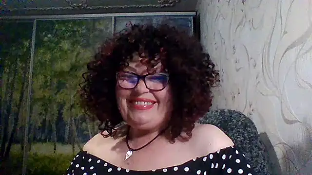 Snapshot of Milaniya606 chatting on June 15, 8:22 pm Milaniya606 online show from June 15, 8:22 pm