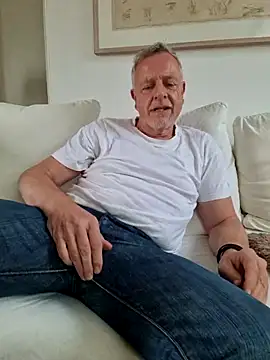 Dennislover007 online show from November 14, 12:59 pm